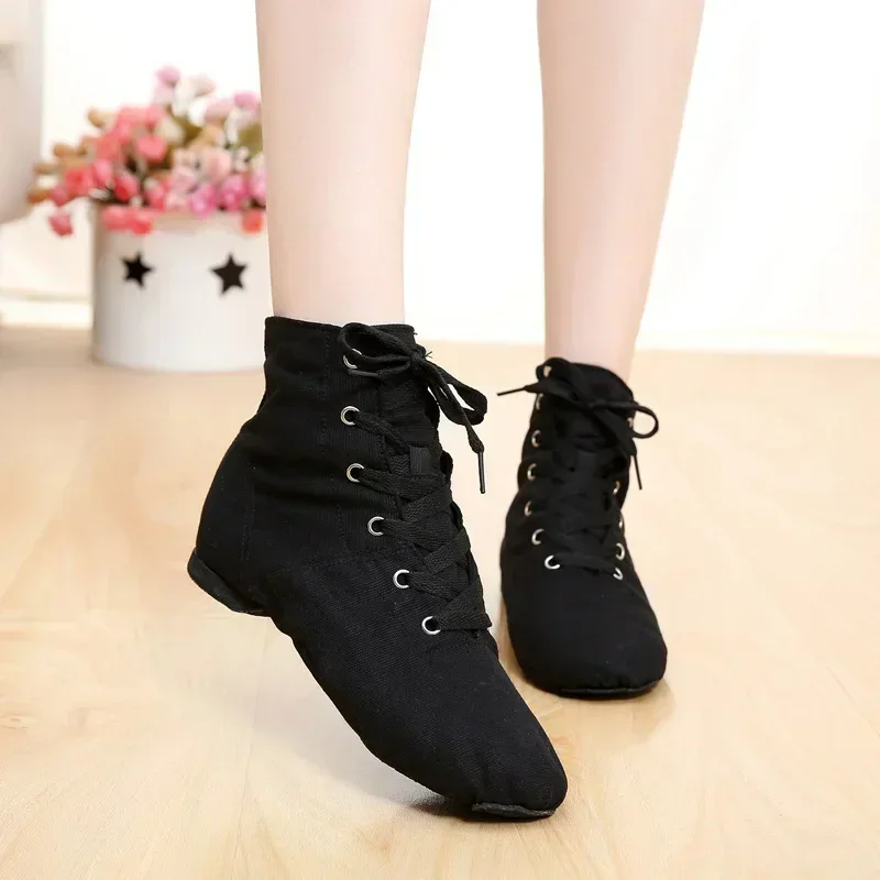 Coupons Woman Woman's Lace Up  - Women'S Xc Shoes recension och pris